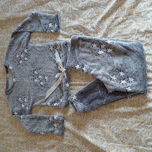 BearPaw Fuzzy Gray Pajama Set